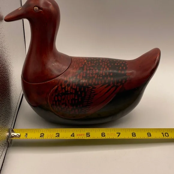 Vintage Amazing Chinese Laquered Wooden Duck Box #432